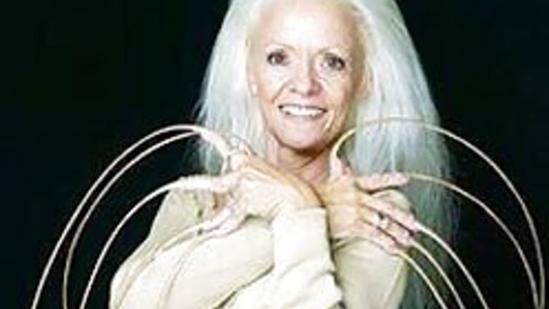 7-metre fingernails win Guinness place
