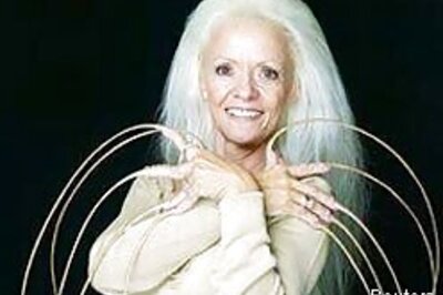 7-metre fingernails win Guinness place