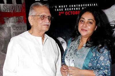 Gulzar supports writers returning their Sahitya Akademi awards, says they 'don't have any other way to register their protest'