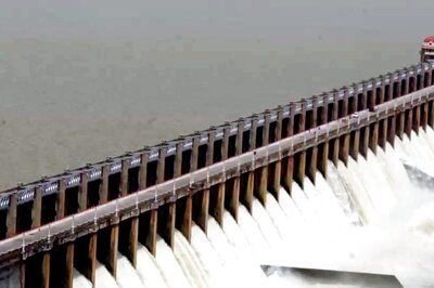 Tungabhadra Dam in Distress: Officials Say 'Nothing Alarming' As Political Slugfest Takes Centre Stage