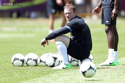 Rooney to miss England games with head cut: David Moyes