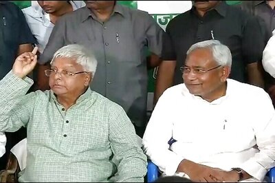 Lalu mocks Modi, says it's nice that he congratulated Nitish but was he genuine