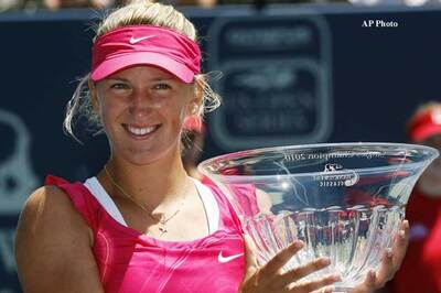 Azarenka wins Bank of the West Classic