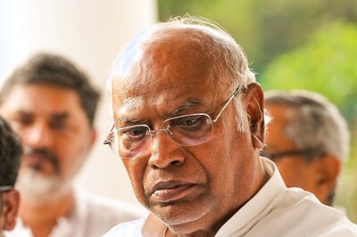 Purported Objectionable Comments by Senior BJP Leader on Kharge Evokes Sharp Reax from Cong