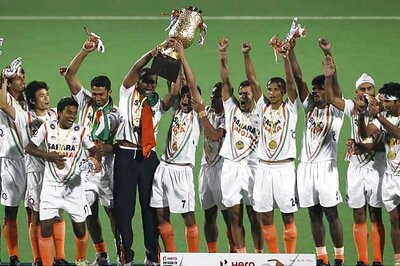 Rs 1 lakh reward announced for hockey players
