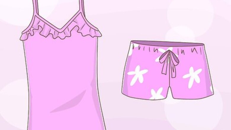 How to Attend a Friend's Sleepover (Tween Girls)