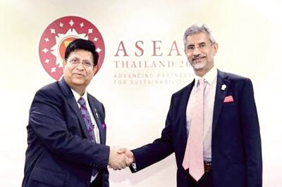 Jaishankar Says India's Partnership with Bangladesh Stands out as Role Model for Good Neighbourly Ties