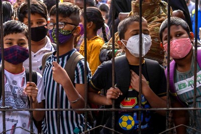 'Alice Would Have Been Curiouser If...': Bombay HC Explores Inequalities of Mumbai Through Judgement