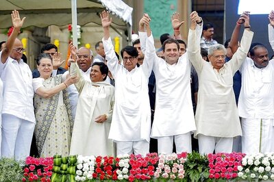 Election 2019: 'Oppn vs BJP' Battle Set to Take Centrestage as High Voltage Campaigning Ends for Phase One