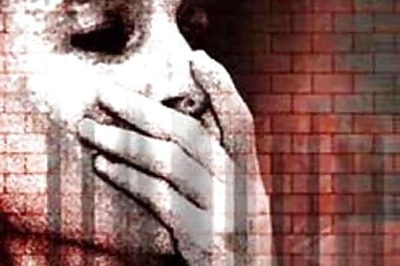 West Bengal: Man slashes daughter's tongue over love affair