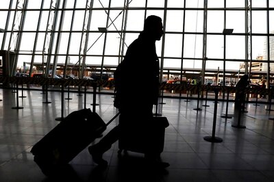 US to Screen Passengers for New China Coronavirus at Three Airports after Disease Kills 2, Infects 45