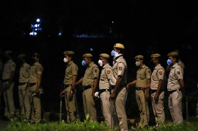 Four Cops Suspended After Man Hangs Self in Police Custody in UP's Ghaziabad District