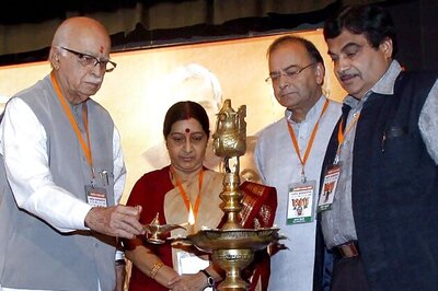 Coalgate: Advani, Jailtely to meet President Pranab