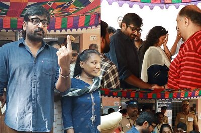 Lok Sabha Elections 2024: Vijay Sethupathi Casts His Vote, Chats With Fellow Voters in Viral Video; Watch