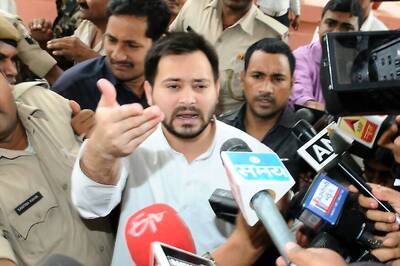 JD(U) Releases Tejashwi's 'Merry Making' Photograph, RJD Leader Hits Back