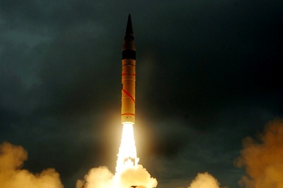 Here's Why India's Nuclear-capable Agni V Should Have China Worried