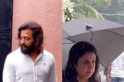 Tishaa Kumar Funeral: Bhushan Kumar Pays Last Tribute To Cousin; Farah Khan and Others Attend | Watch