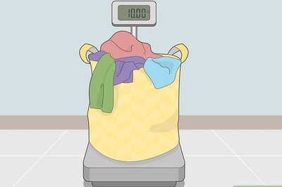 How to Clean Clothes in a Portable Washing Machine