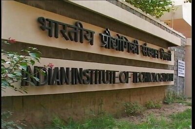 IIT student's death case: Court quashes closure report, orders probe