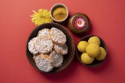 Best Places for Navratri Thali and IPL Screening in Delhi-NCR