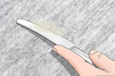 How to Get Vaseline Out of Clothes