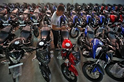 Bajaj Auto Q4 Profit Declines, Misses Estimates