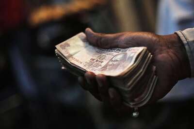 Nepal's Central Bank Announces Ban of Indian Notes Above Rs 100