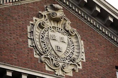 Buildings evacuated at Harvard after report of explosives