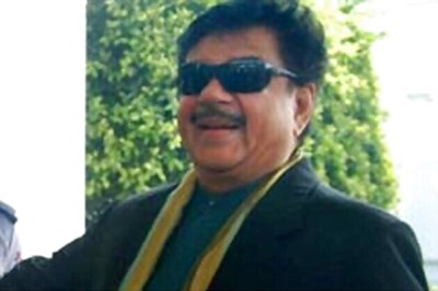 Shatrugan Sinha shifted from ICU to private room