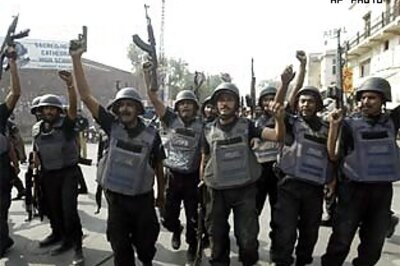 Pakistan begins offensive against Taliban, al-Qaeda