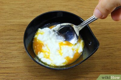 How to Make a Homemade (Natural) Protein Hair Mask