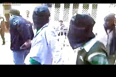 December 16 gangrape: HC issues production warrant to death row convicts