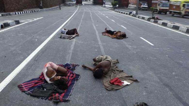 HC asks civic bodies to maintain night shelters