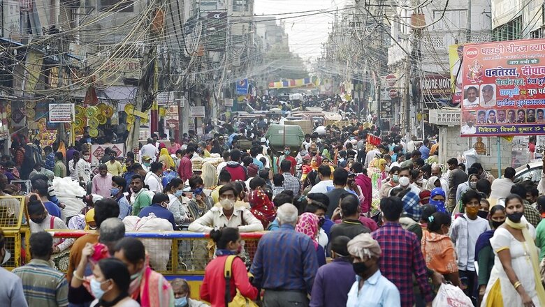 Police, Admin Deploy Teams to Enforce Covid-appropriate Behaviour as Markets Set to Reopen in Delhi