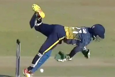 'Dhoni Would be Proud:' Nepal Wicketkeeper's no-look Run-outs Excites Internet