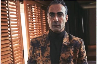 Ranvir Shorey Recounts Ridiculous Award Show Incidence to Talk About Nepotism in Bollywood