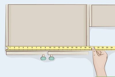 How to Cut Crown Molding for Cabinets