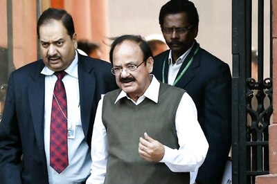 Congress Should 'Introspect' Its Contribution to Black Money: Naidu