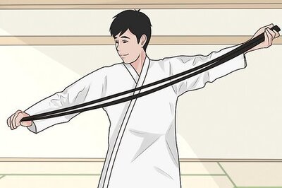 How to Tie a Karate Belt