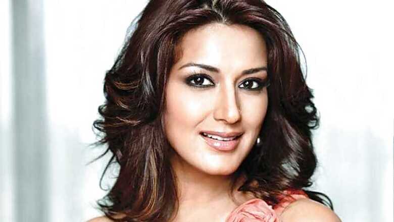 Sonali Bendre finds social media 'extremely scary'