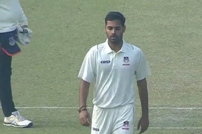 WATCH: Bhuvneshwar Kumar Makes a Statement With Fifer in Ranji Trophy Ahead of India's Squad Selection For England Tests