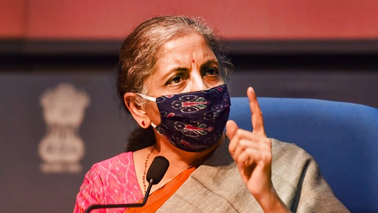 Economic Survey Predicts ‘V-Shaped’ Recovery With 11% GDP Growth in 2021, Fiscal Deficit Target