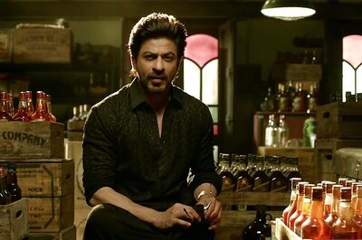 Shah Rukh Khan To Sport Three looks in Raees