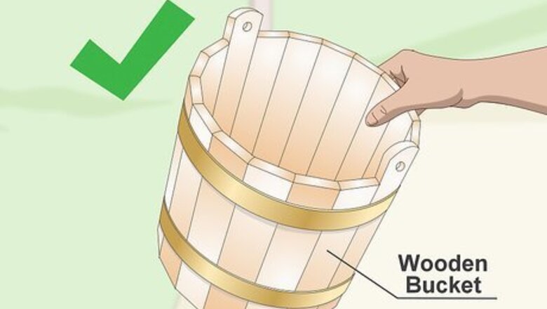 How to Create a Spilled Flower Pot