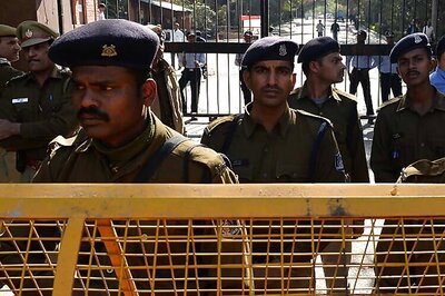 Delhi Police summons another JNU student for allegedly organising pro-Afzal Guru event