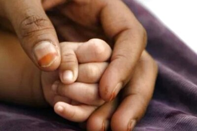 Train Ticket Supervisor Saves 2-Year-Old's Life With CPR