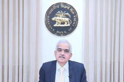 RBI Asks Lenders To Merge Loan Processing Fees, Documentation Charges Into Actual Interest Rates