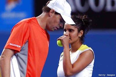 Sania-Bob begin with easy win at Australian Open