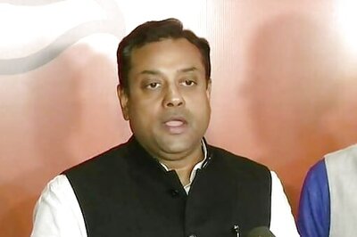 'Is it Because the Gandhi Family Didn't Get Their Desired Commission?' BJP's Retort to Cong on Rafale Deal