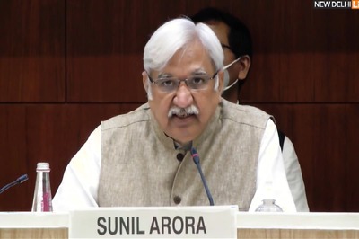 'Ultimate Decision Lies with People': CEC Sunil Arora on Charges of Irregularities in Counting of Votes in Bihar